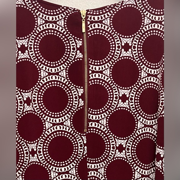 NWT Ronni Nicole Studio Ruffled Sleeves Geometric Print Dress 20W Wine/Ivory - Picture 6 of 7